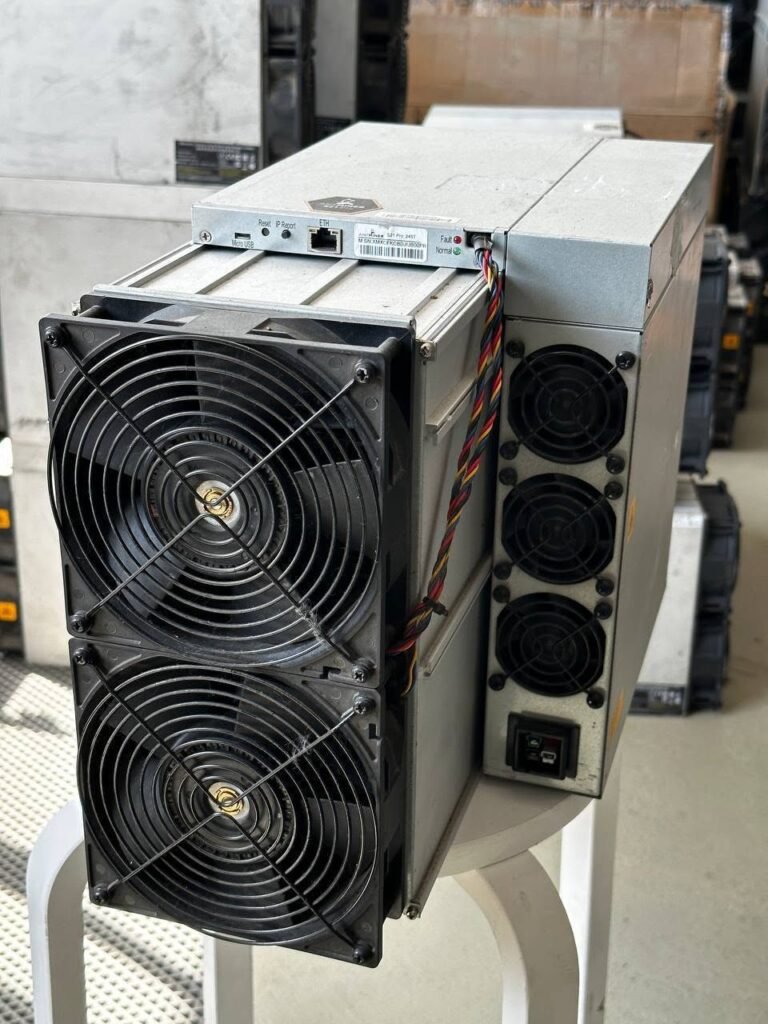 Bitmain Antminer S21 Pro 245 THs