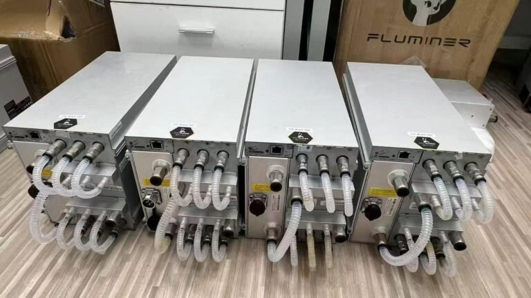 Used Antminer S21+ Hydro 395T